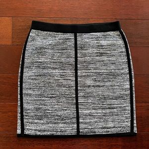 Stretchy Ann Taylor Factory Skirt - Size S